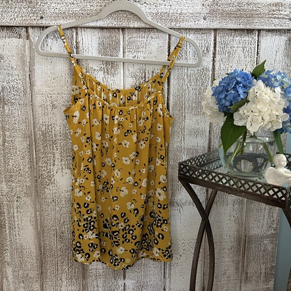 Cabi Couple Cami - Picture 2 of 7